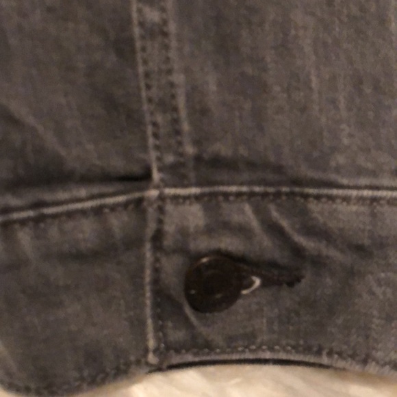 Levi Gray Denim Trucker Jacket - Picture 8 of 8